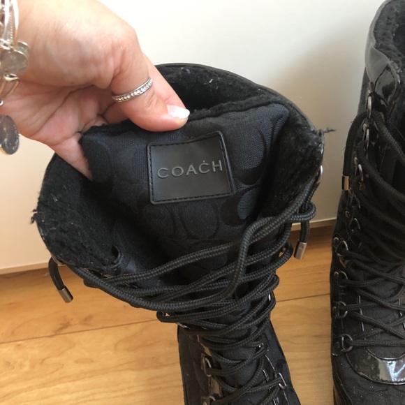 Snow boots - Picture 3 of 3